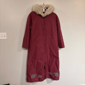 Vintage Inuit Wool Parka Two Piece Igloo / sled dog / bear embroidery